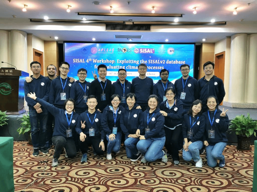 点击查看大图 西安交通大学同位素实验室成员